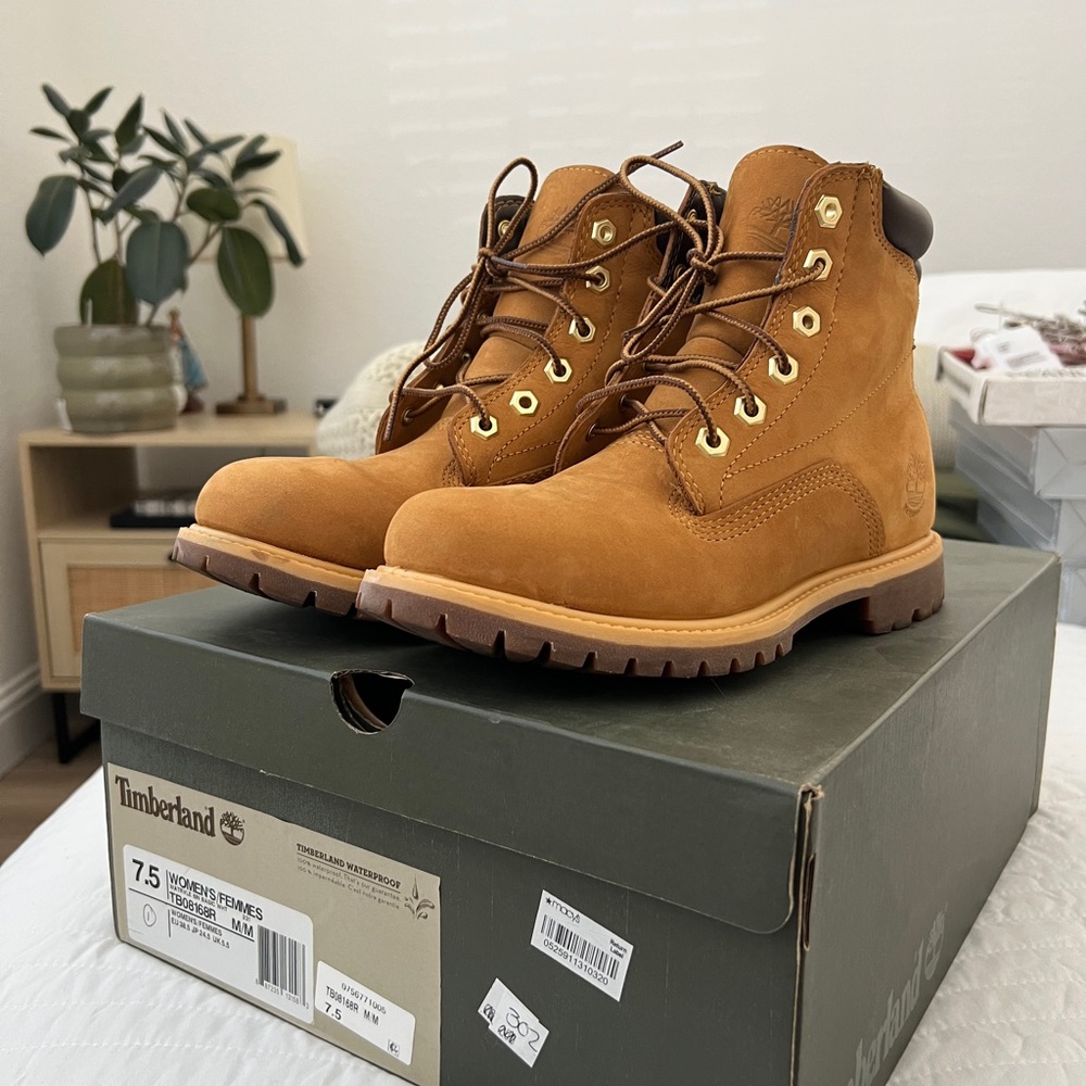 Timberland Women’s Tan Boots